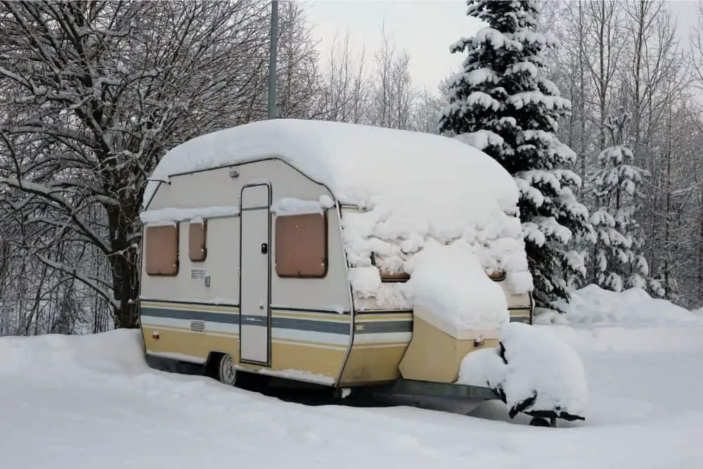 Can you live in a caravan in winter?