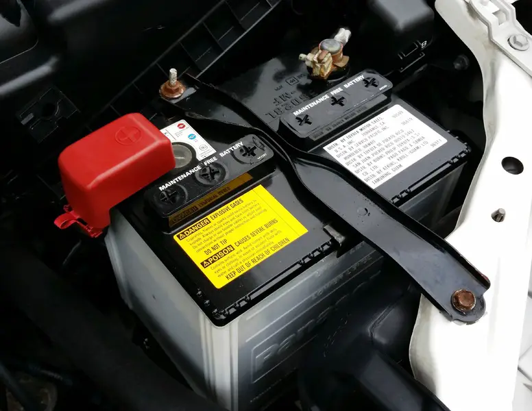 How Long Will A 12v Battery Last With An Inverter?