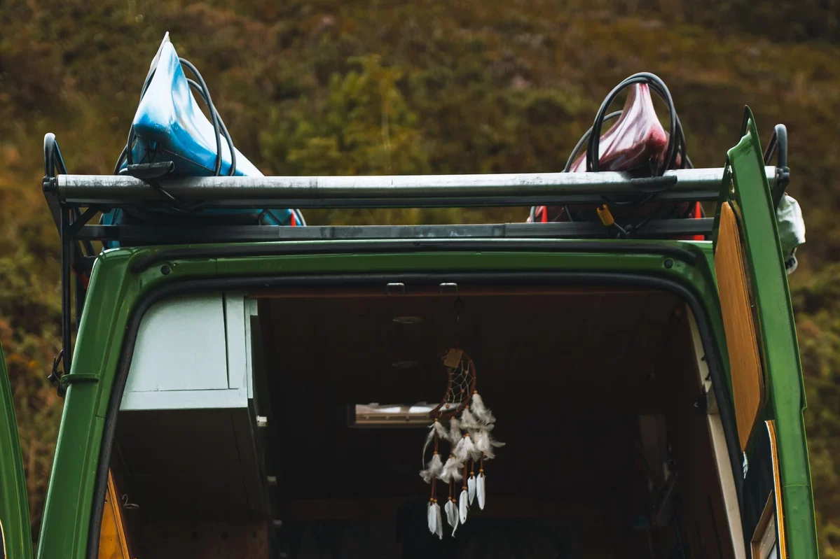 Can You Put a Kayak on Top of a PopUp Camper?