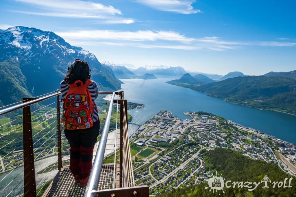 7 Days Norway Road Trip Itinerary - Rampestreken Viewpoint